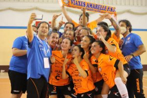 El Viaxes Amarelle regresa a la Primera División  después de vencer al Valdetires Ferrol ( 3-1 )