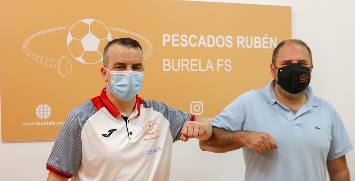 Julio Delgado seguirá en el Burela FS Femenino después de haber conseguido 4 titulos la pasada temporada