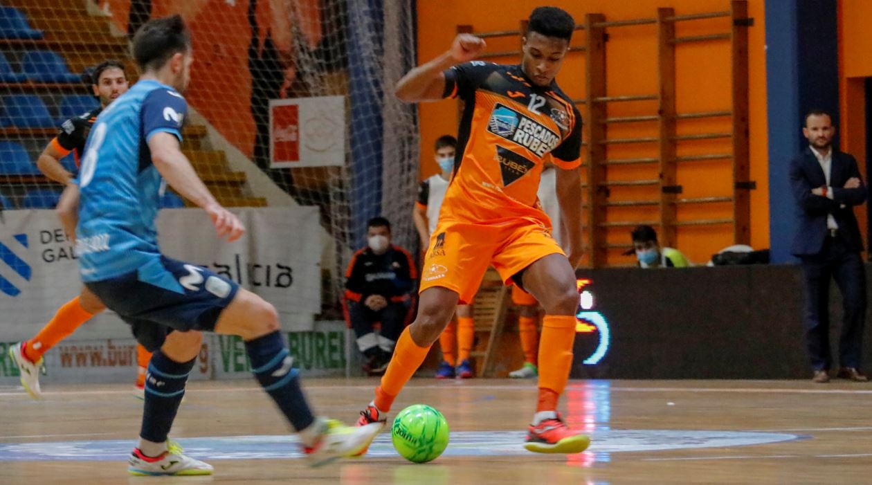 Un ¨gran¨ Burela Pescados Rubén cae ante el poderoso Inter Movistar en Vista Alegre (0-3)