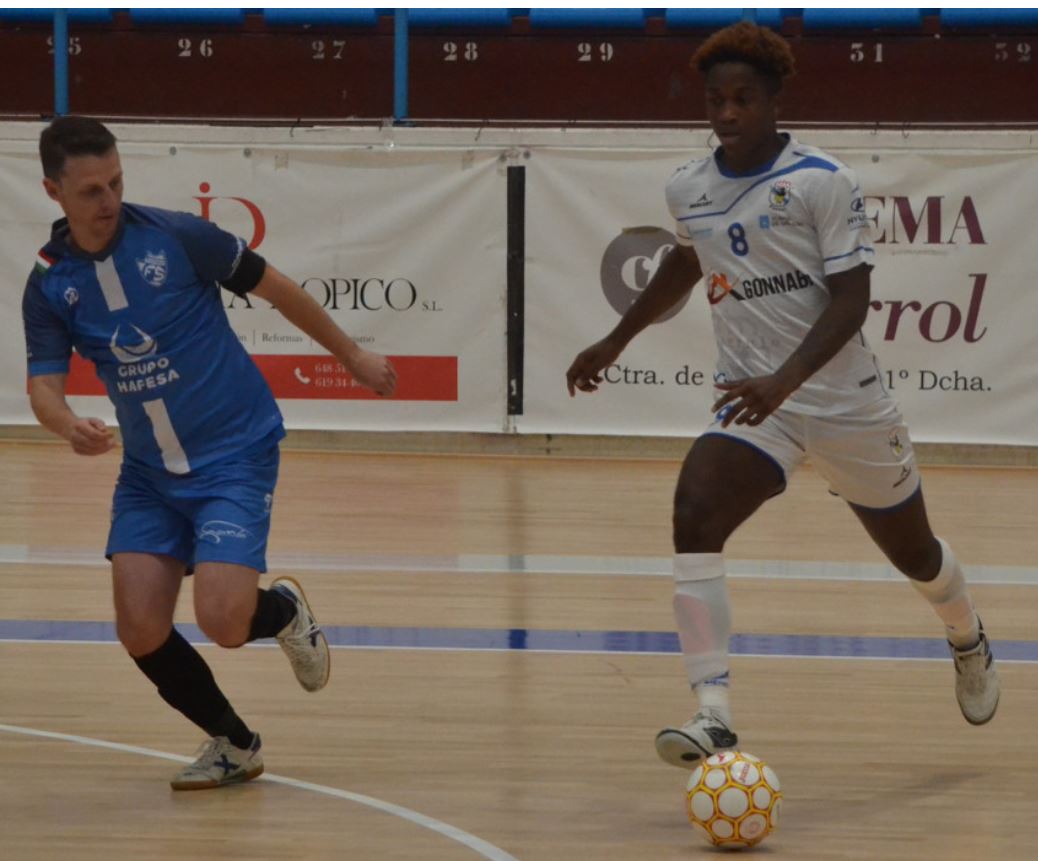 O Parrulo Ferrol y A Estrada Inversa Seguros se reparten los puntos en su debut en la Segunda RFEF Futsal