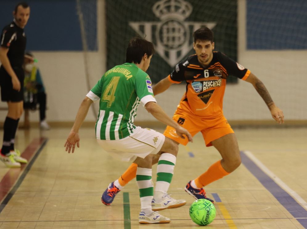 Burela P. Rubén cae por la mínima ante el Betis Futsal, con un gran Cidao (2-1)
