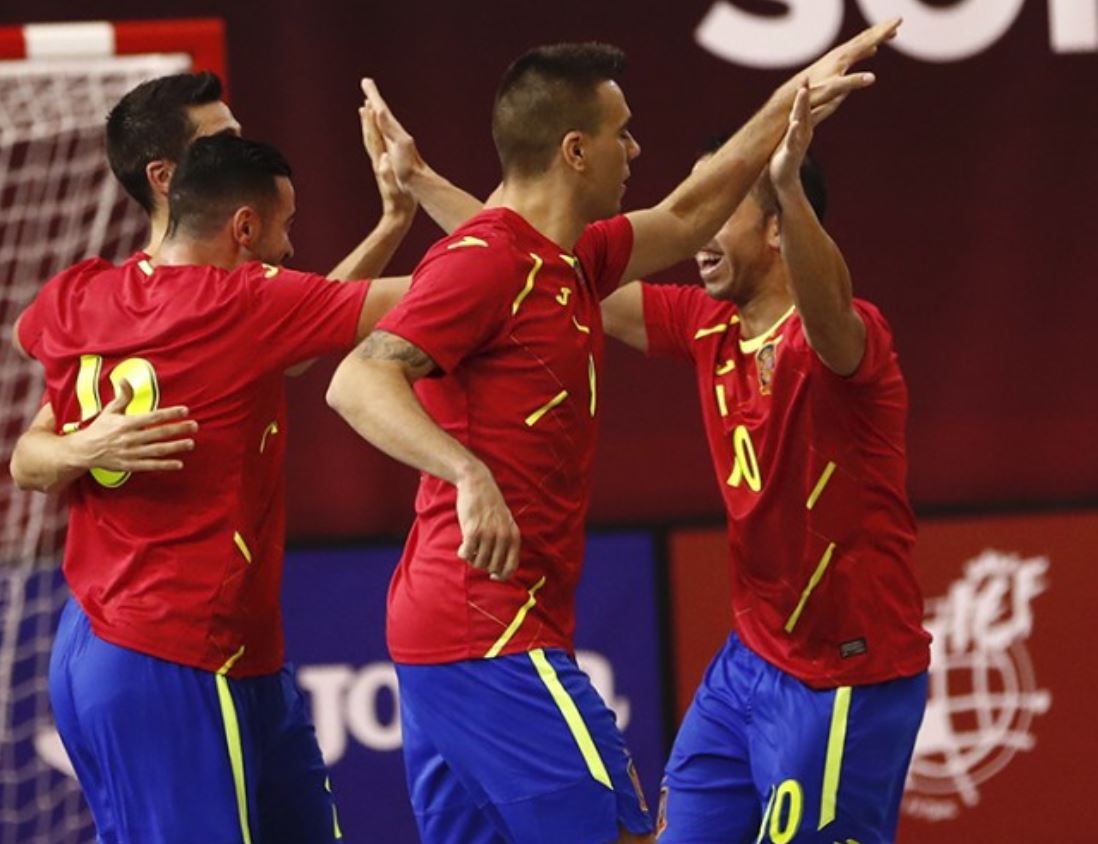 España derrota a Brasil en Las Rozas