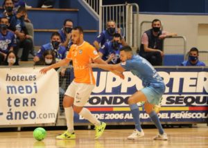 El Peñiscola corta la racha del Viña Albali Valdepeñas ( 3-1 )