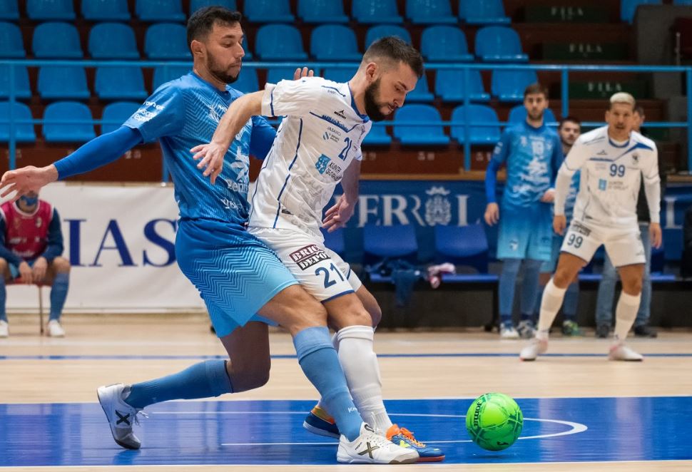 Diego Nuñez consigue el MVP en el partido ante el Movistar Inter