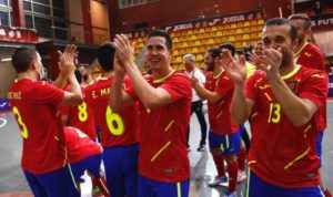 España remonta y  vence a Eslovenia en un partido muy ¨ físico ¨