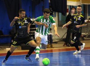 O Parrulo acusa la falta de efectividad y cae ante el Real Betis