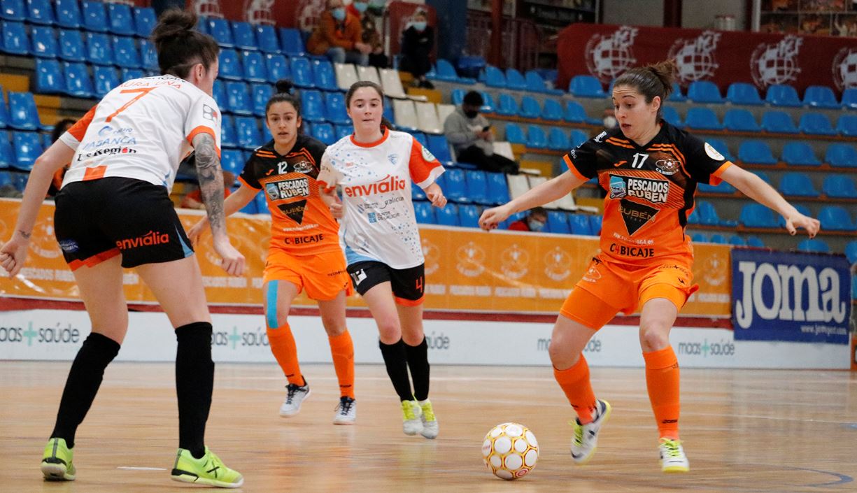 Burela P. Rubén y Ourense Envialia dan el pistoletazo de salida a  la Copa de SM La Reina