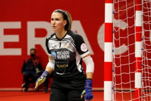 El Burela P. Rubén de Julio Delgado pondrá a prueba su imbatibilidad en la cancha del STV Roldán