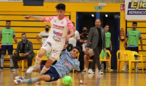 Noia Portus Apostoli cae ante el El Ejido Futsal en el primer partido de la eliminatoria de ascenso