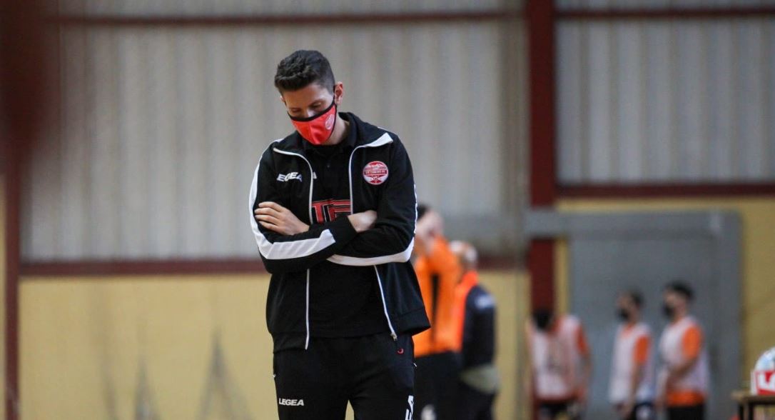 Lucas, entrenador del GANOMAGOGA IES CORUXO FS analiza el Play Off de Tercera División
