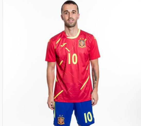 El ferrolano Adri en la lista de preparación previa al Mundial de Lituania 2021