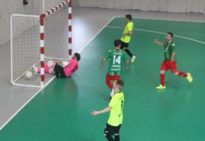 Derbi gallego en la Segunda ¨B ¨ entre O Esteo FS y Santiago Futsal