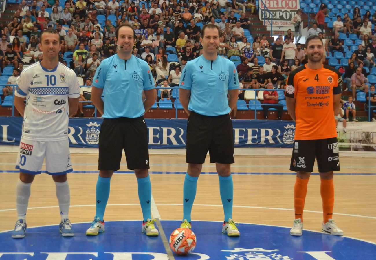 O Parrulo Ferrol y Adri con 4 goles se lleva el derbi ante el Pescados Rubén Burela