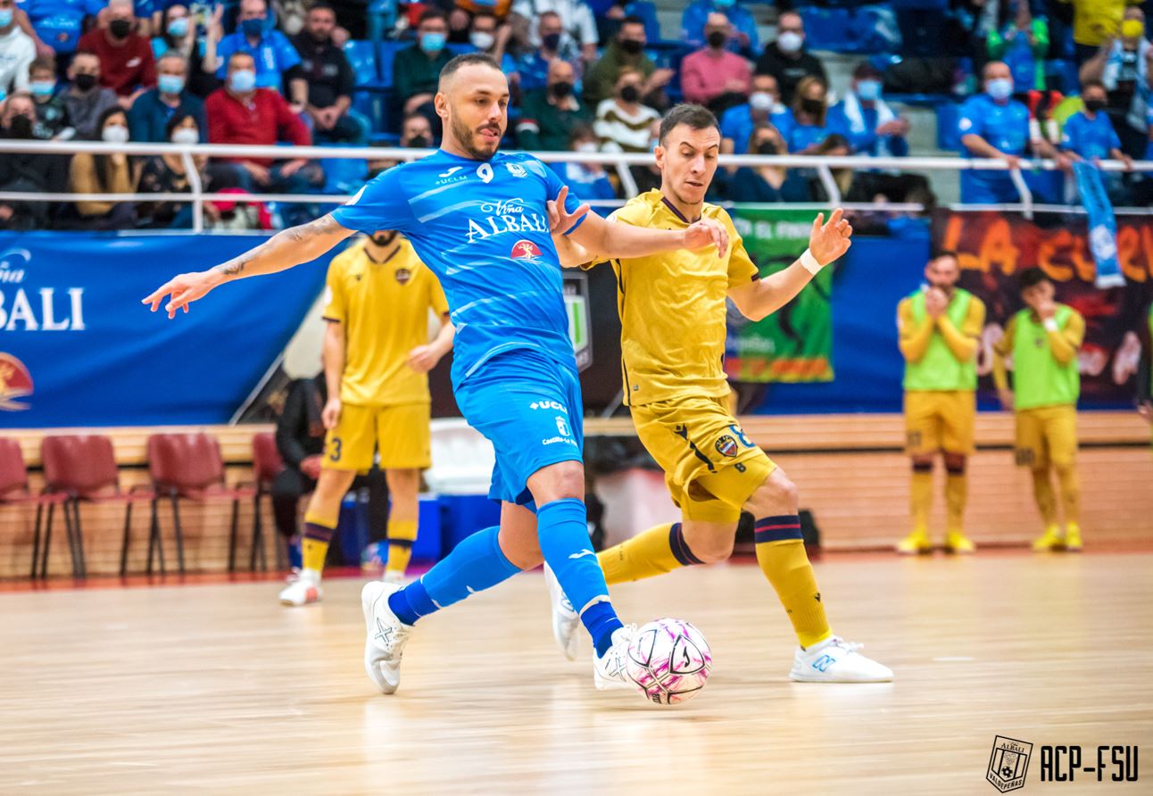 Viña Albali Valdepeñas visita la cancha del Levante UD FS en el inicio de la liga 2022 – 2023 en Primera RFEF Futsal
