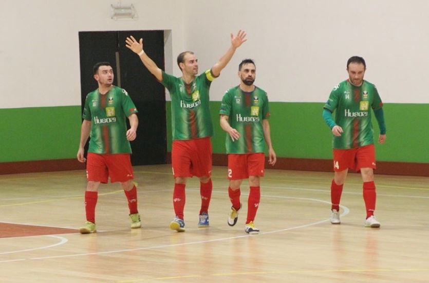 O Esteo FS viaja a la cancha del Leis Pontevedra de Mikel