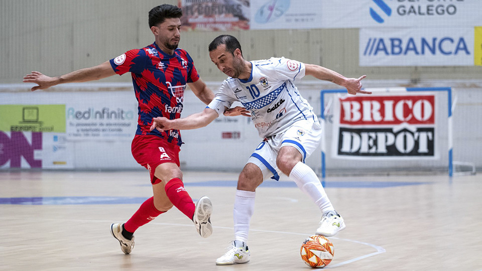 Match – Ball para O Parrulo Ferrol en Alzira