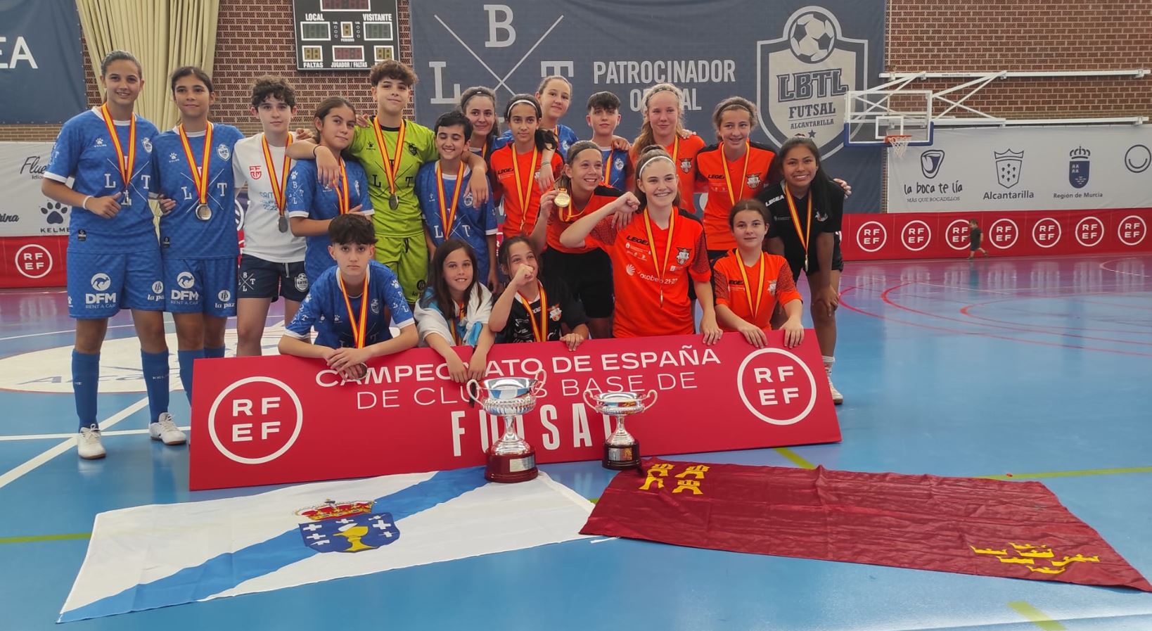 El Viaxes Amarelle FSF infantil femenino se proclama Campeón de España al vencer en la final al LBTL Futsal Alcantarilla