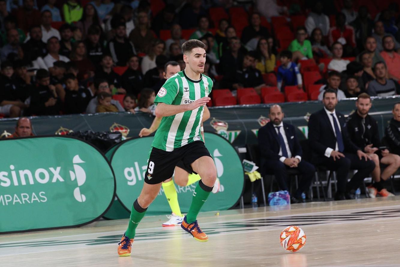 Charly llega al Burela Pescados Rubén procedente del Betis Futsal